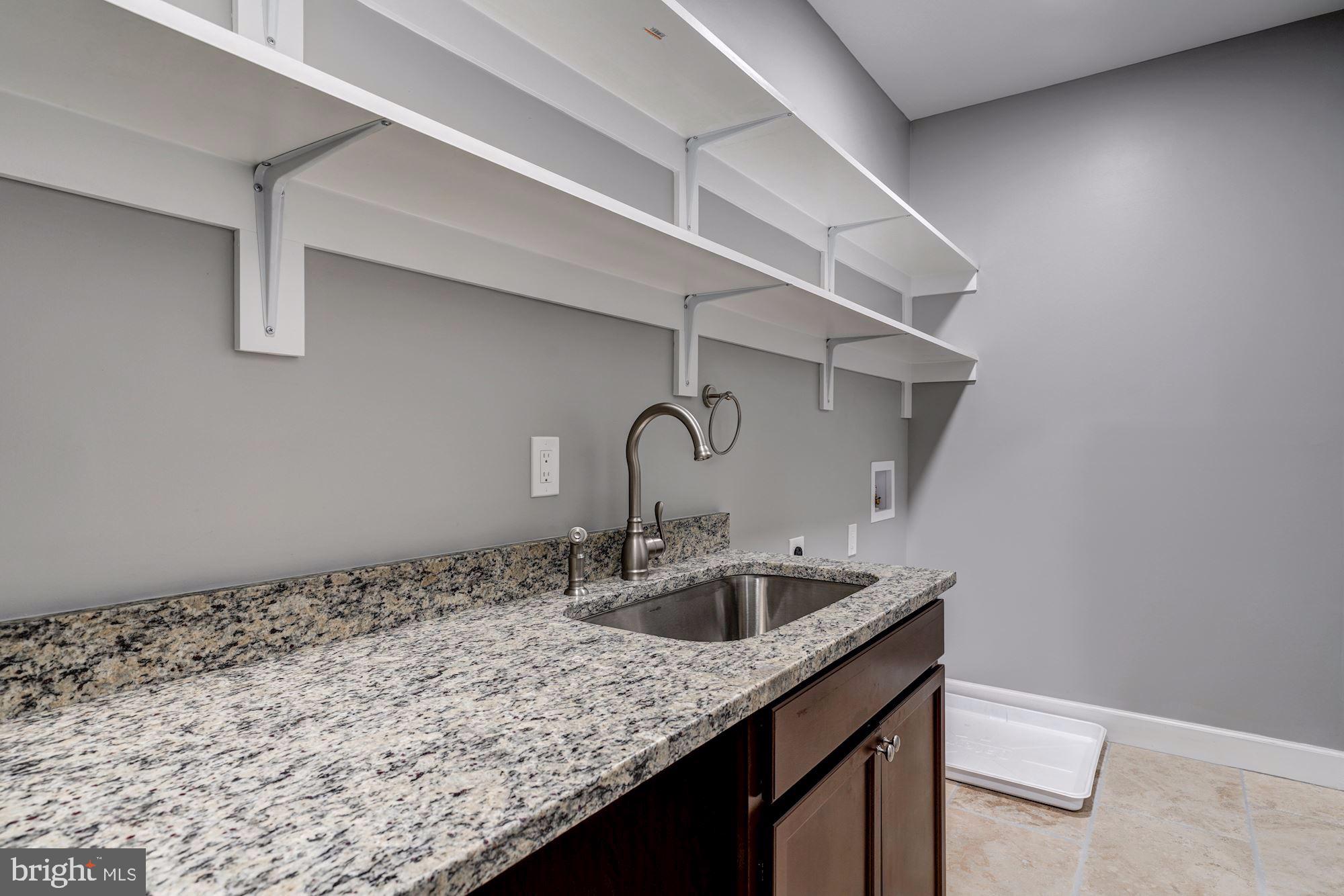 MASON NECK - Residential