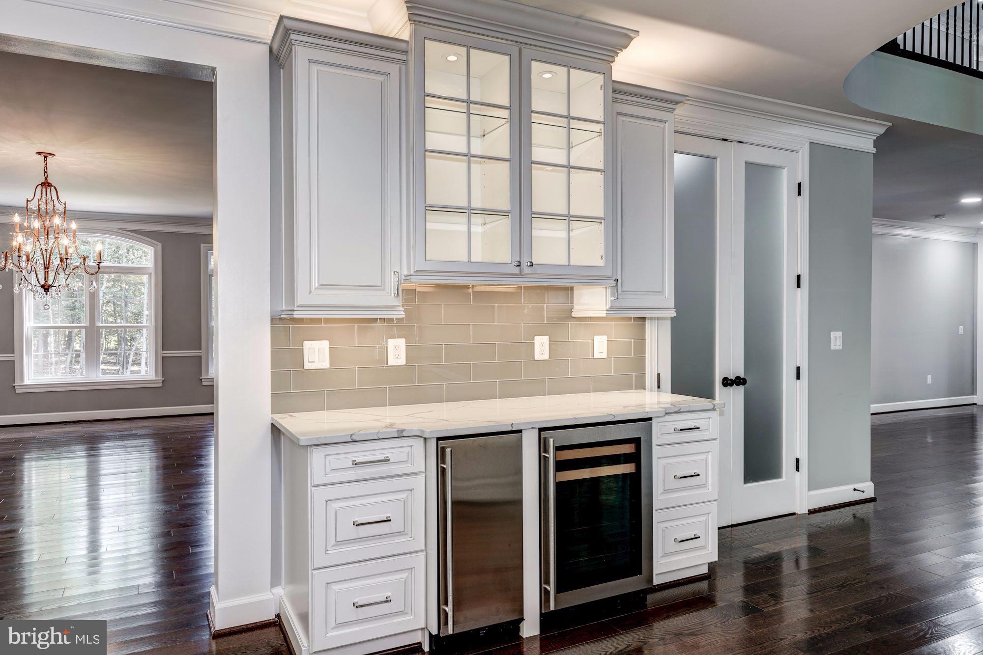 MASON NECK - Residential