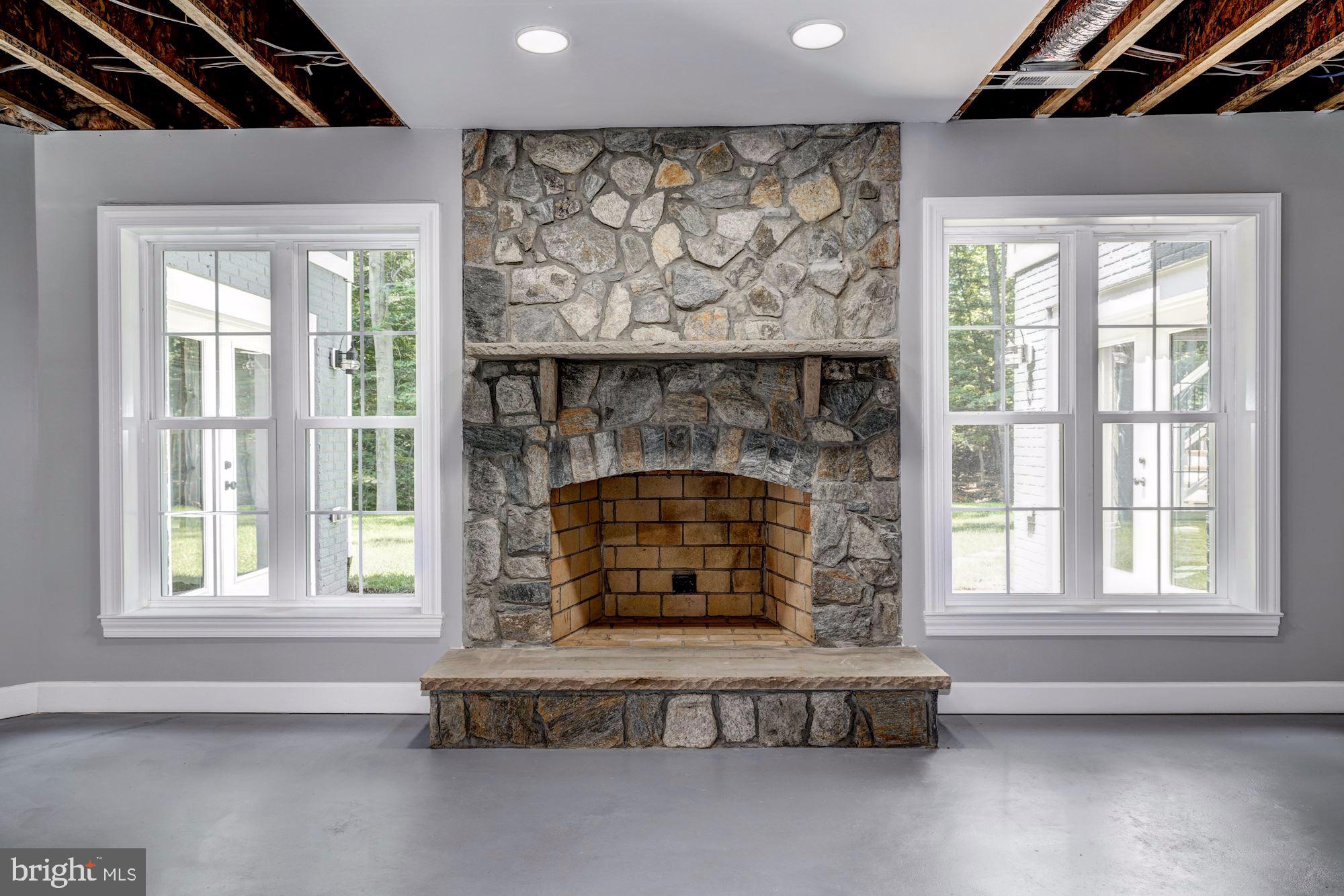 MASON NECK - Residential