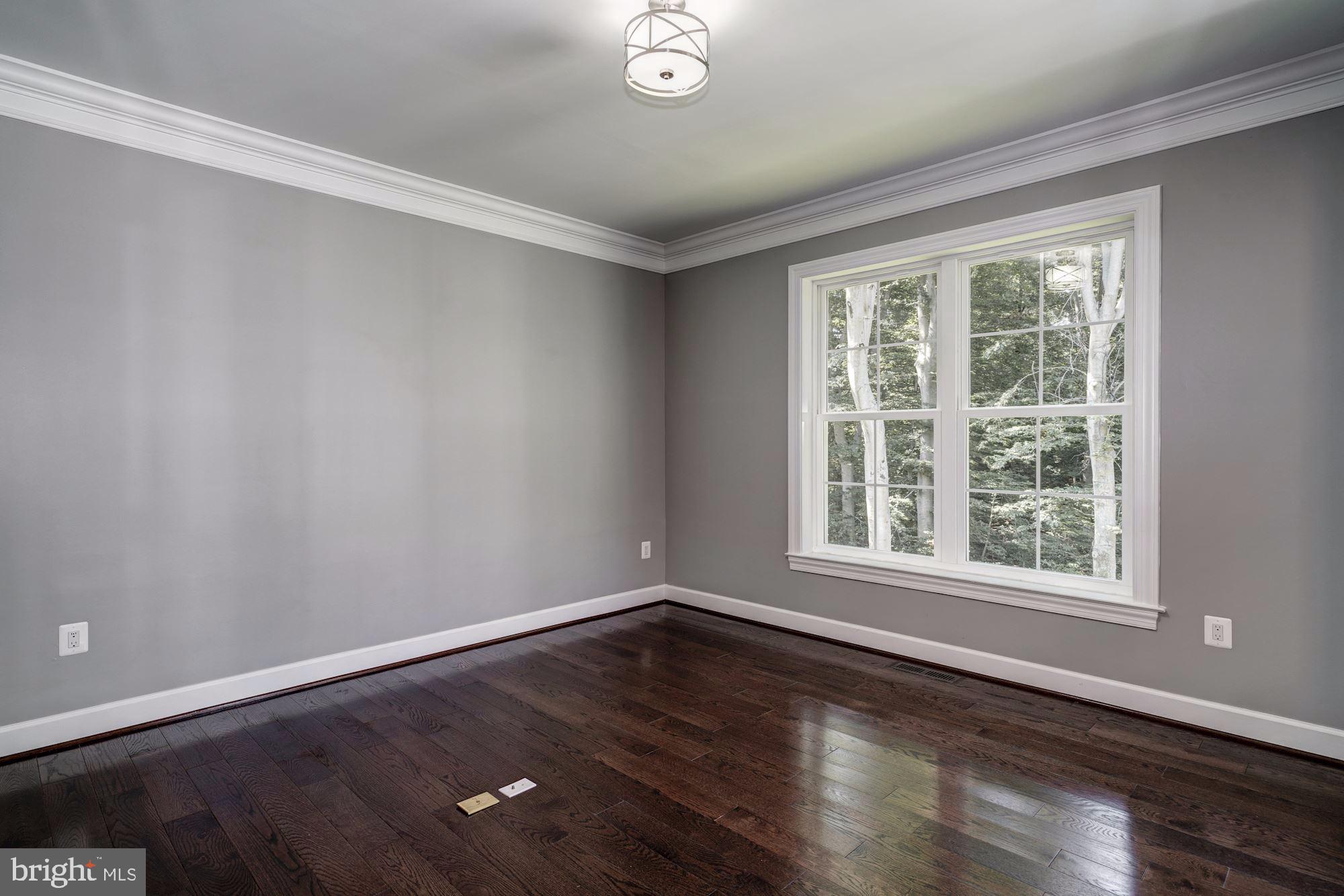 MASON NECK - Residential