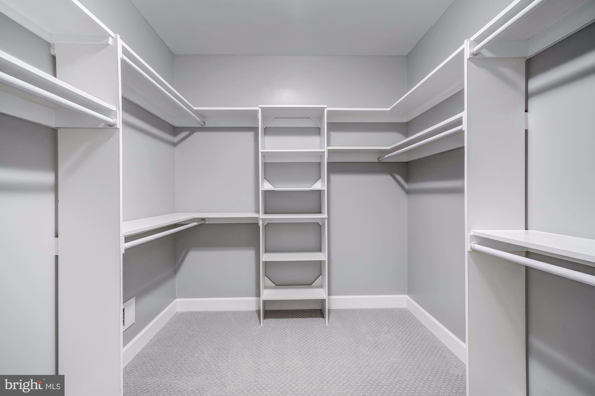 MASON NECK - Residential