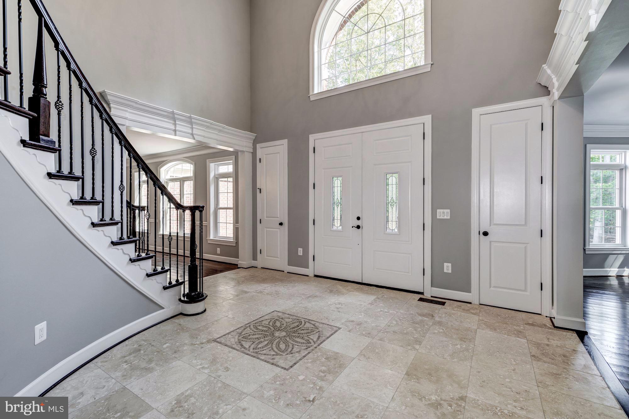 MASON NECK - Residential