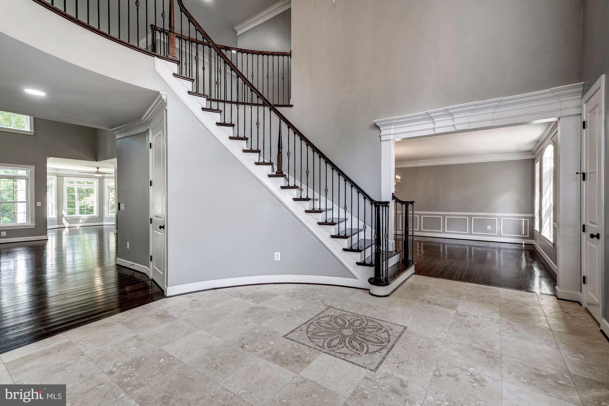 MASON NECK - Residential