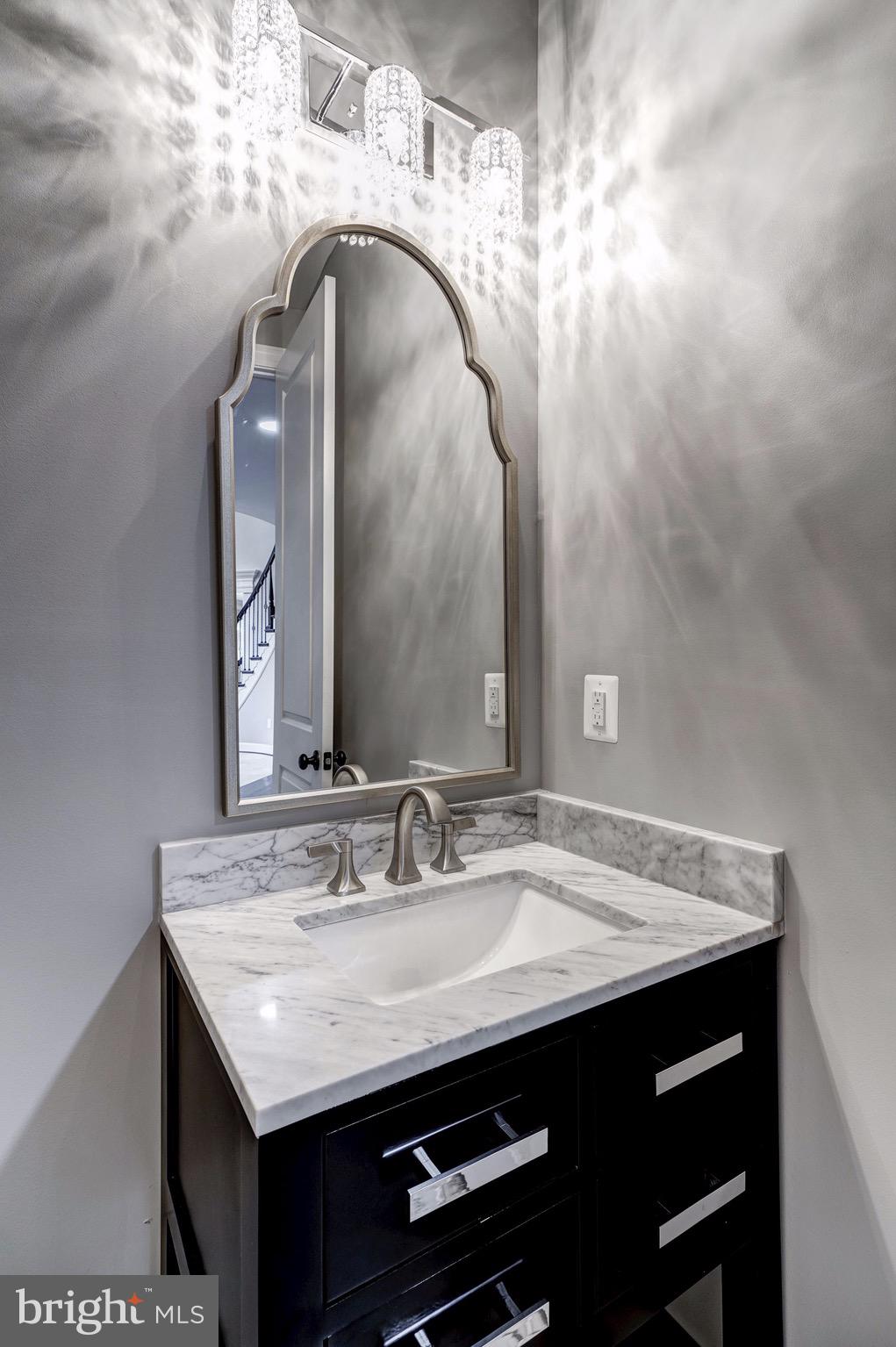 MASON NECK - Residential