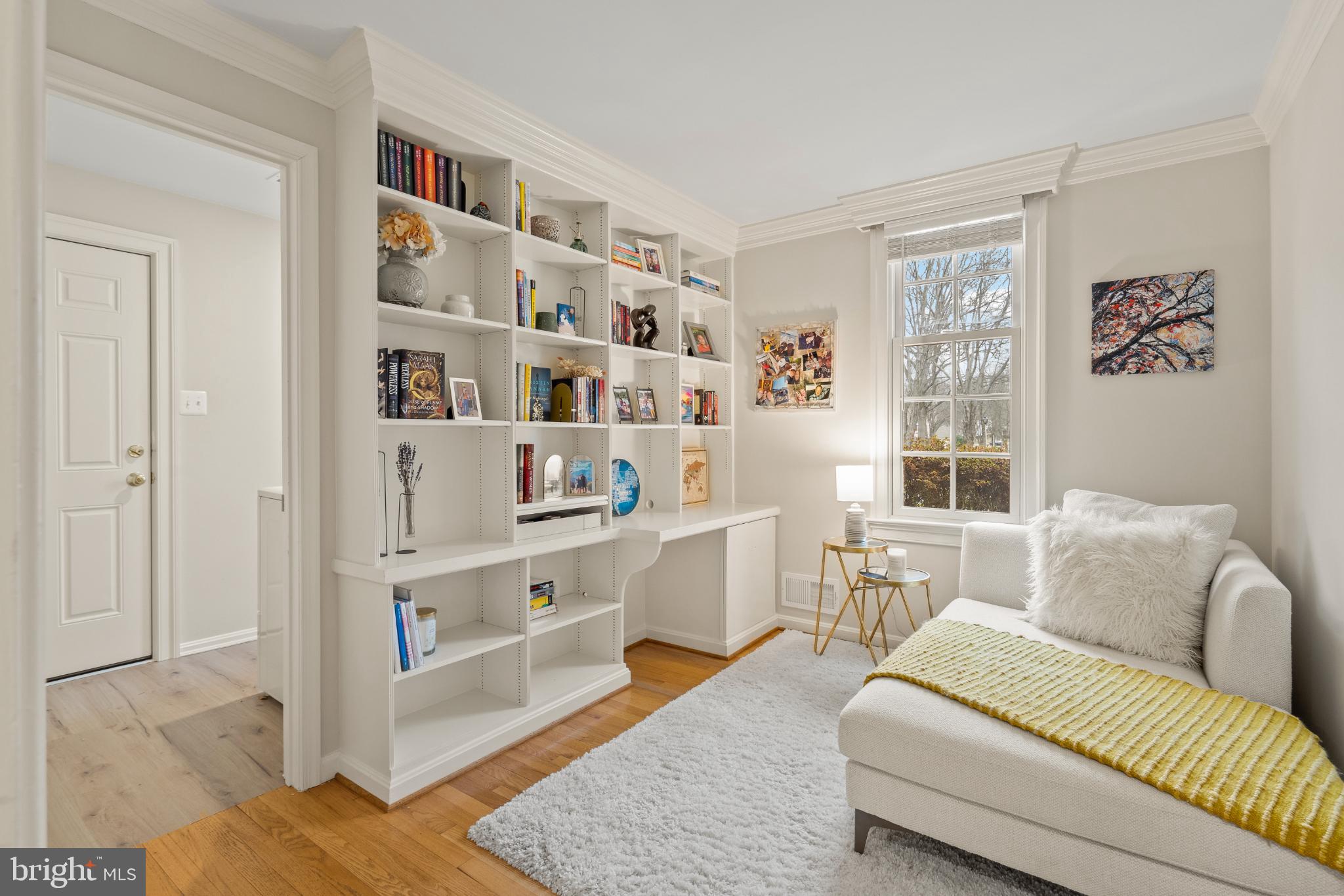 COLLEGE GARDENS - Residential