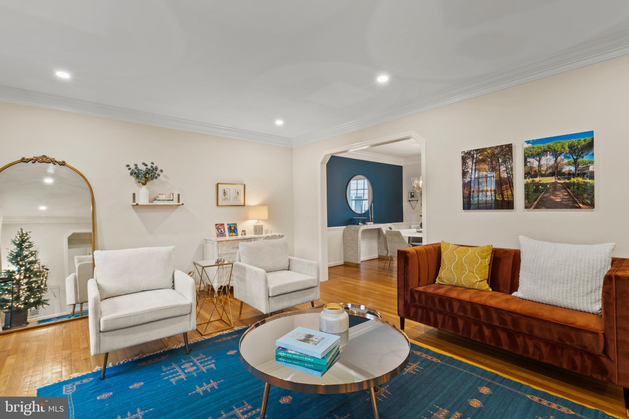 COLLEGE GARDENS - Residential