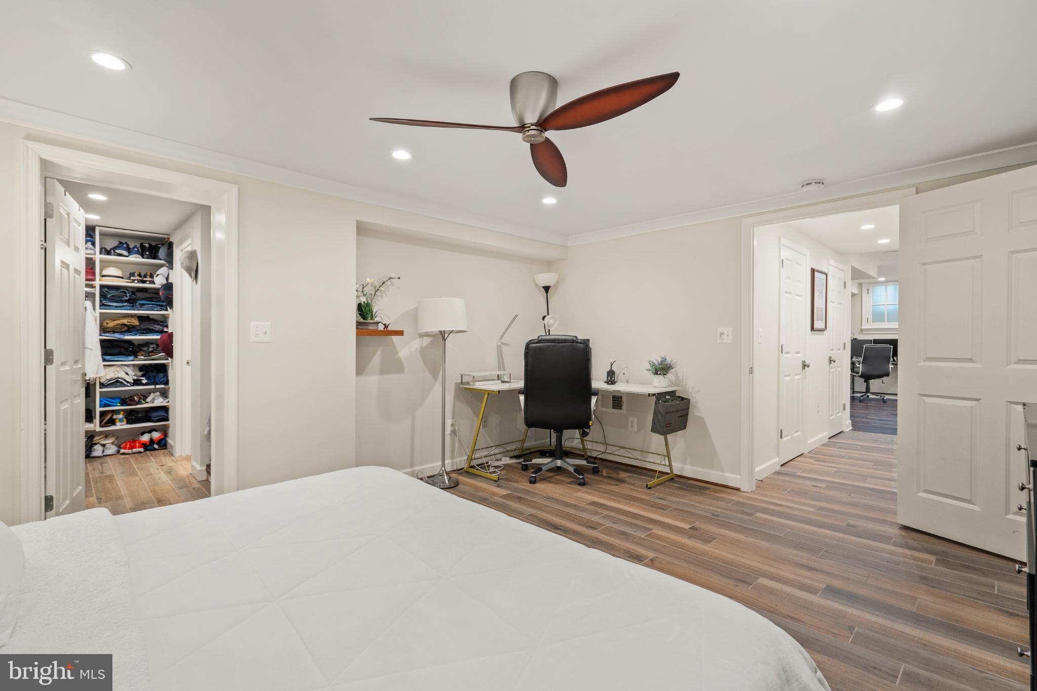 COLLEGE GARDENS - Residential