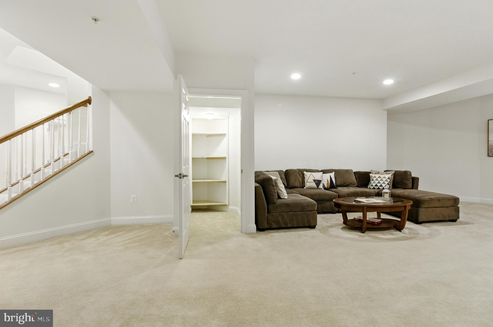 CHESTNUT LODGE - Residential