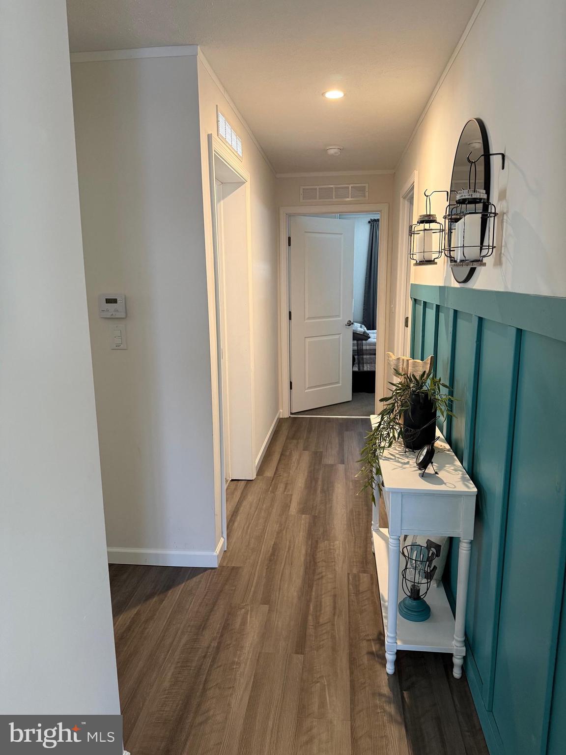 MARINERS COVE - Residential