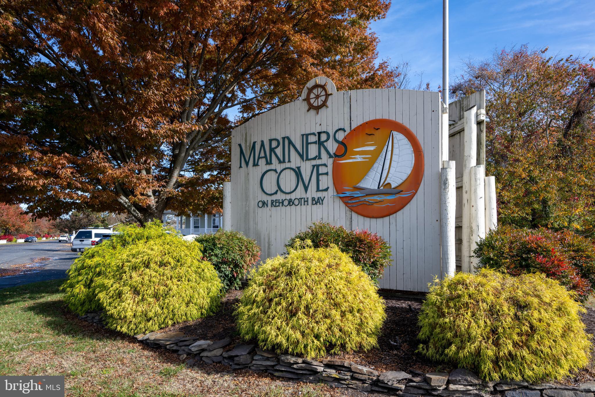 MARINERS COVE - Residential