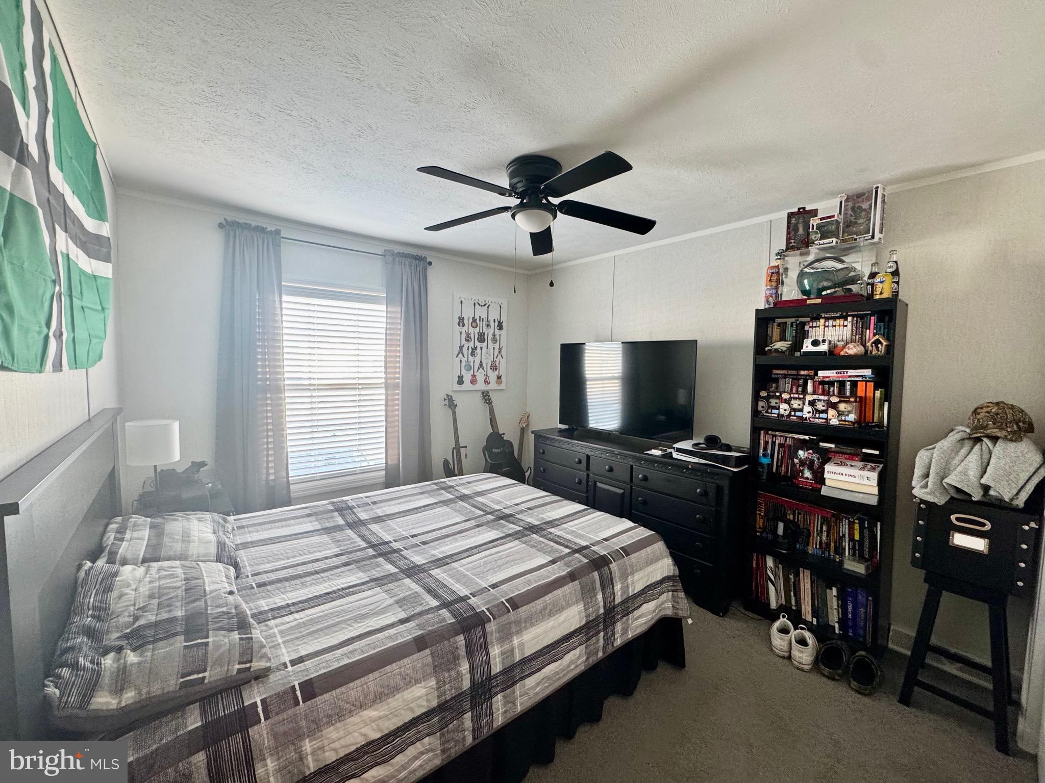 MARINERS COVE - Residential