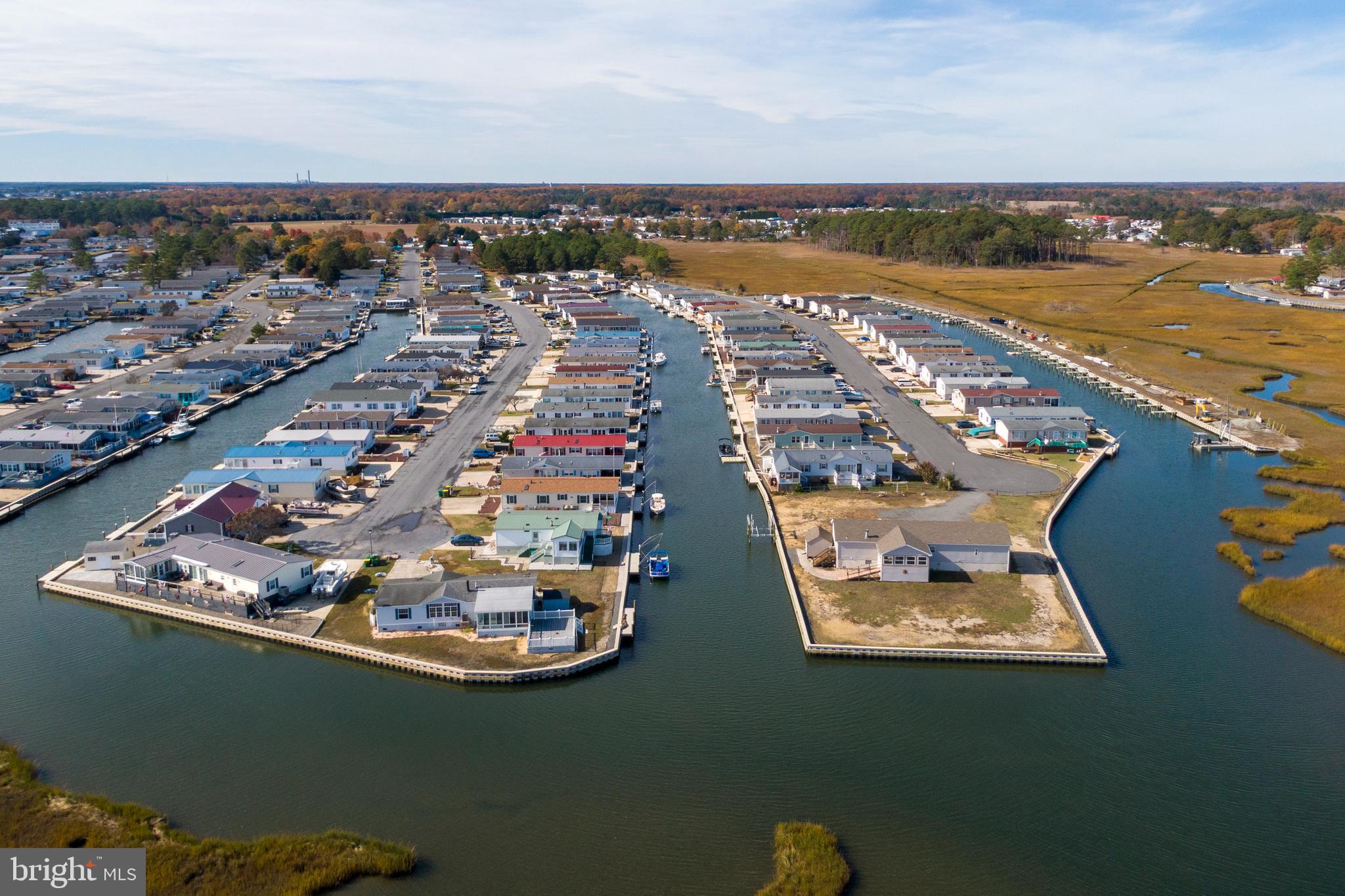 MARINERS COVE - Residential