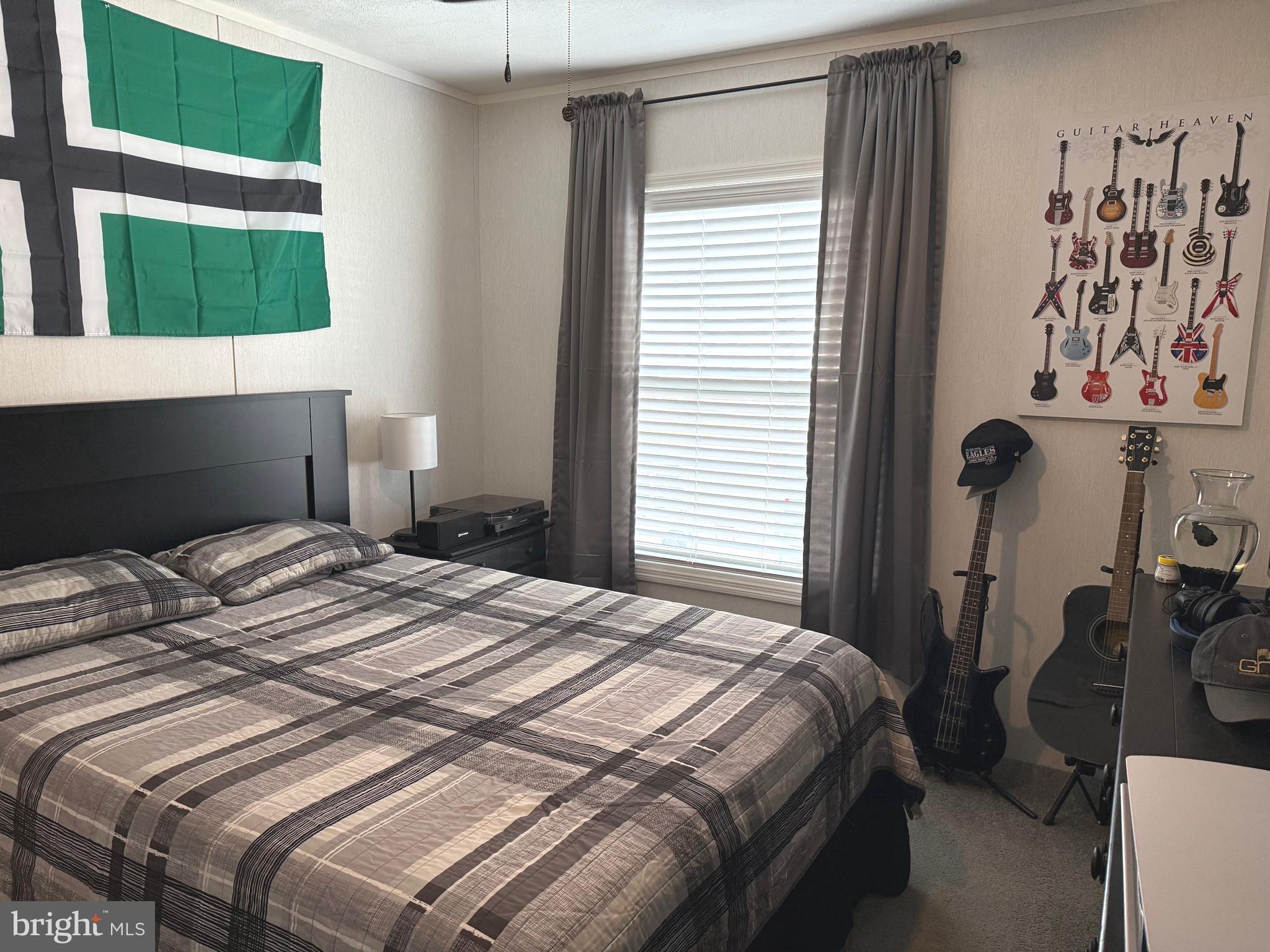 MARINERS COVE - Residential