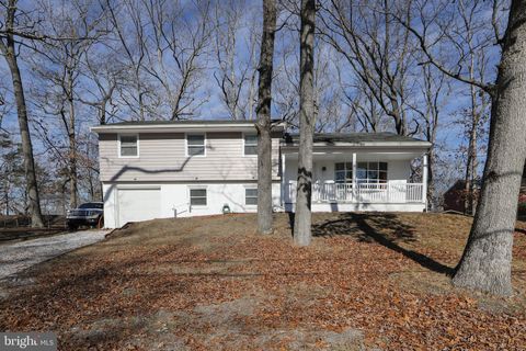 Photo of 332 Woodbine Street, BROWNS MILLS, NJ 08015 (MLS # NJBL2103584)
