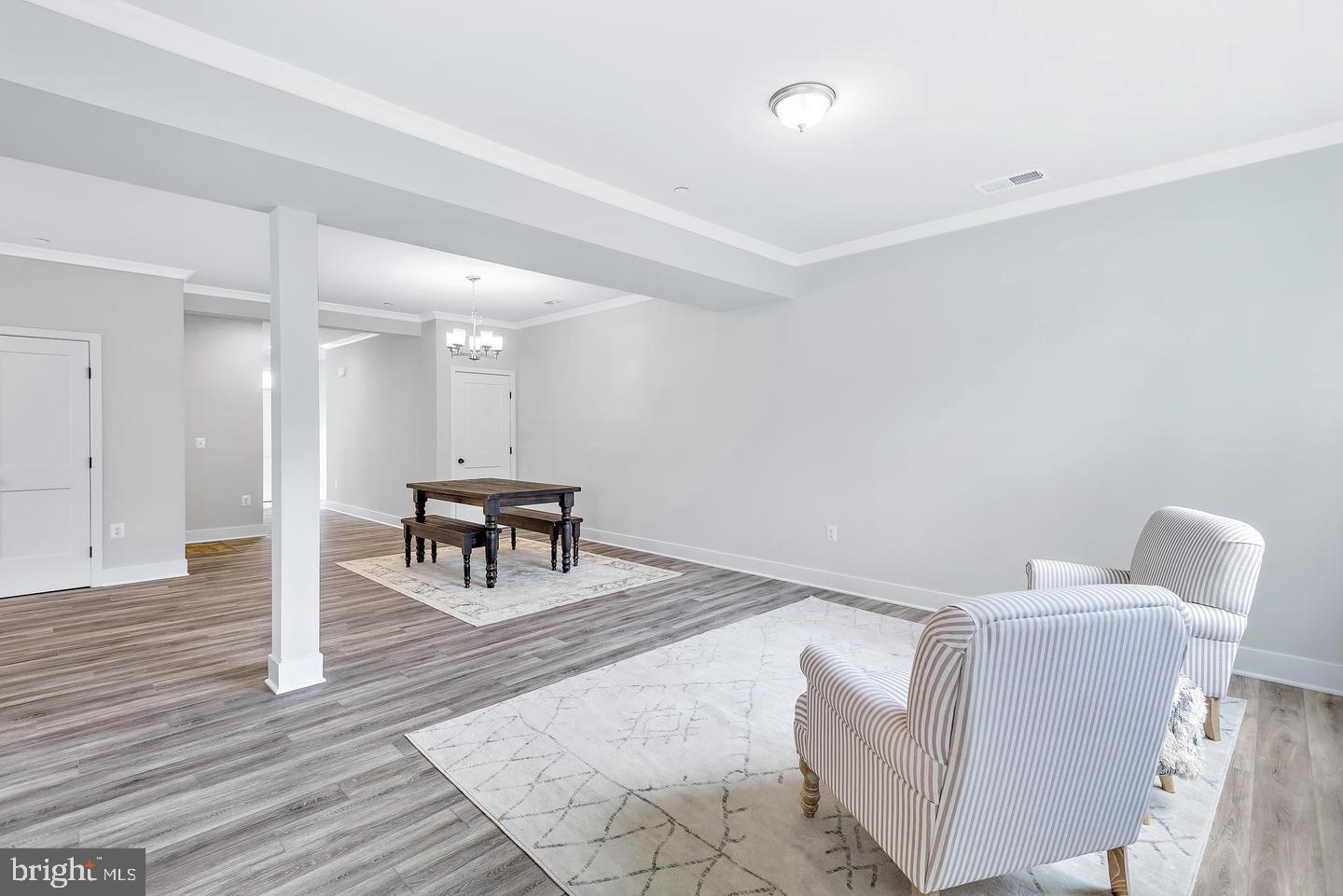 SYLVAN SHORES - Residential