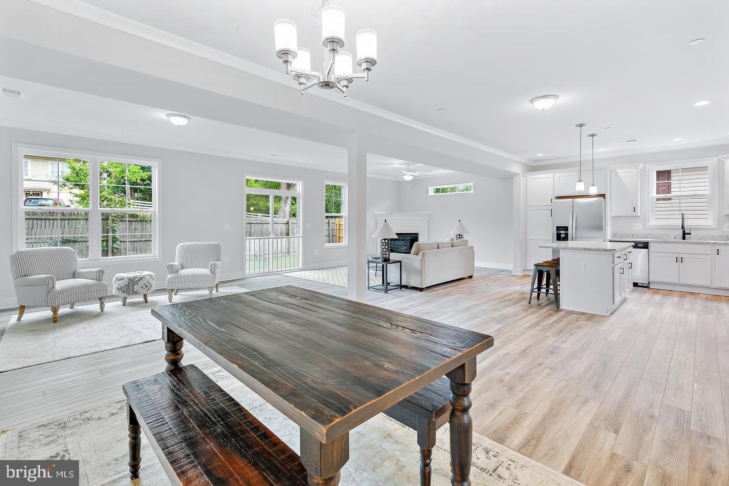 SYLVAN SHORES - Residential