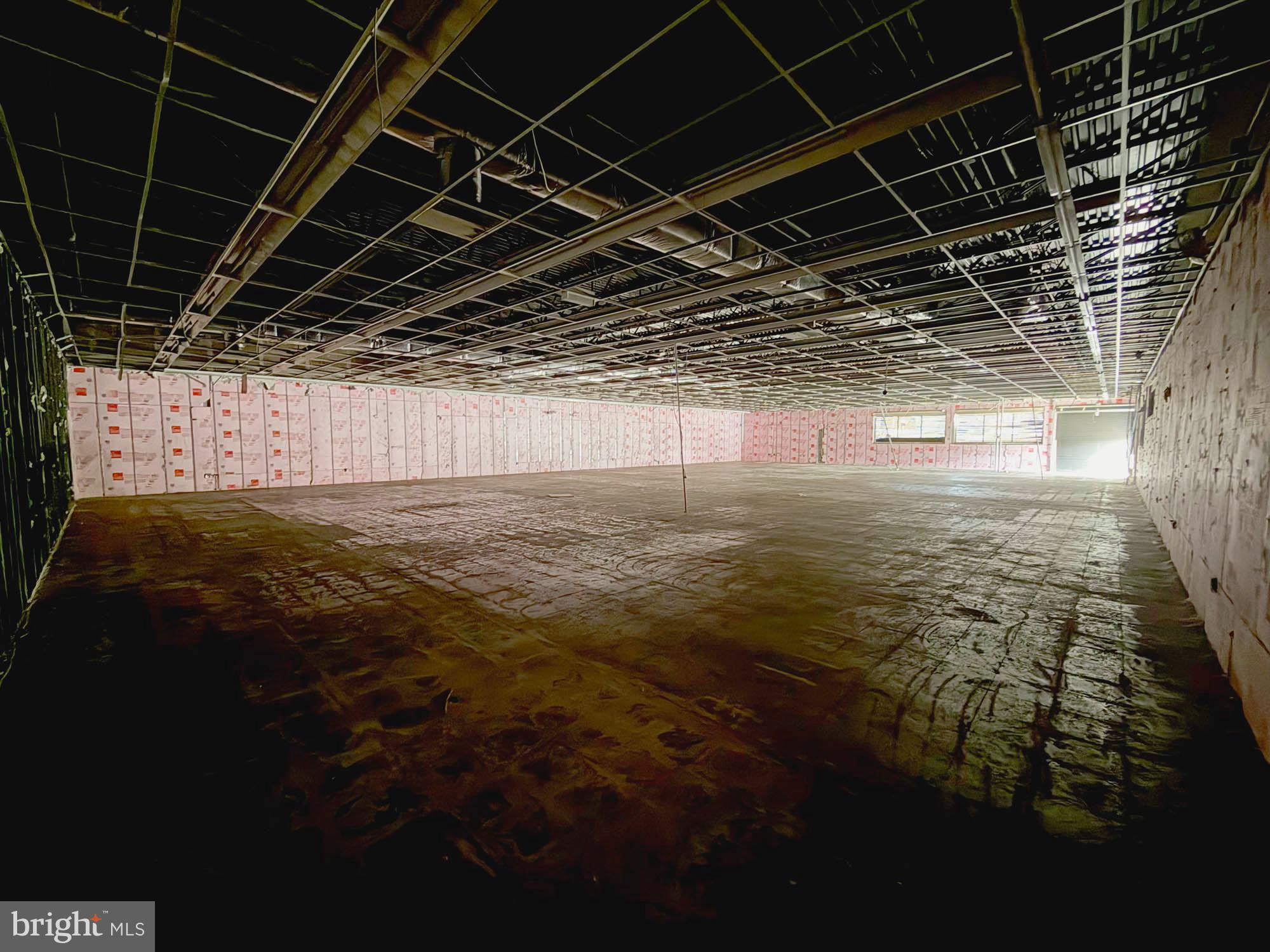 OVERLEA - Commercial Sale