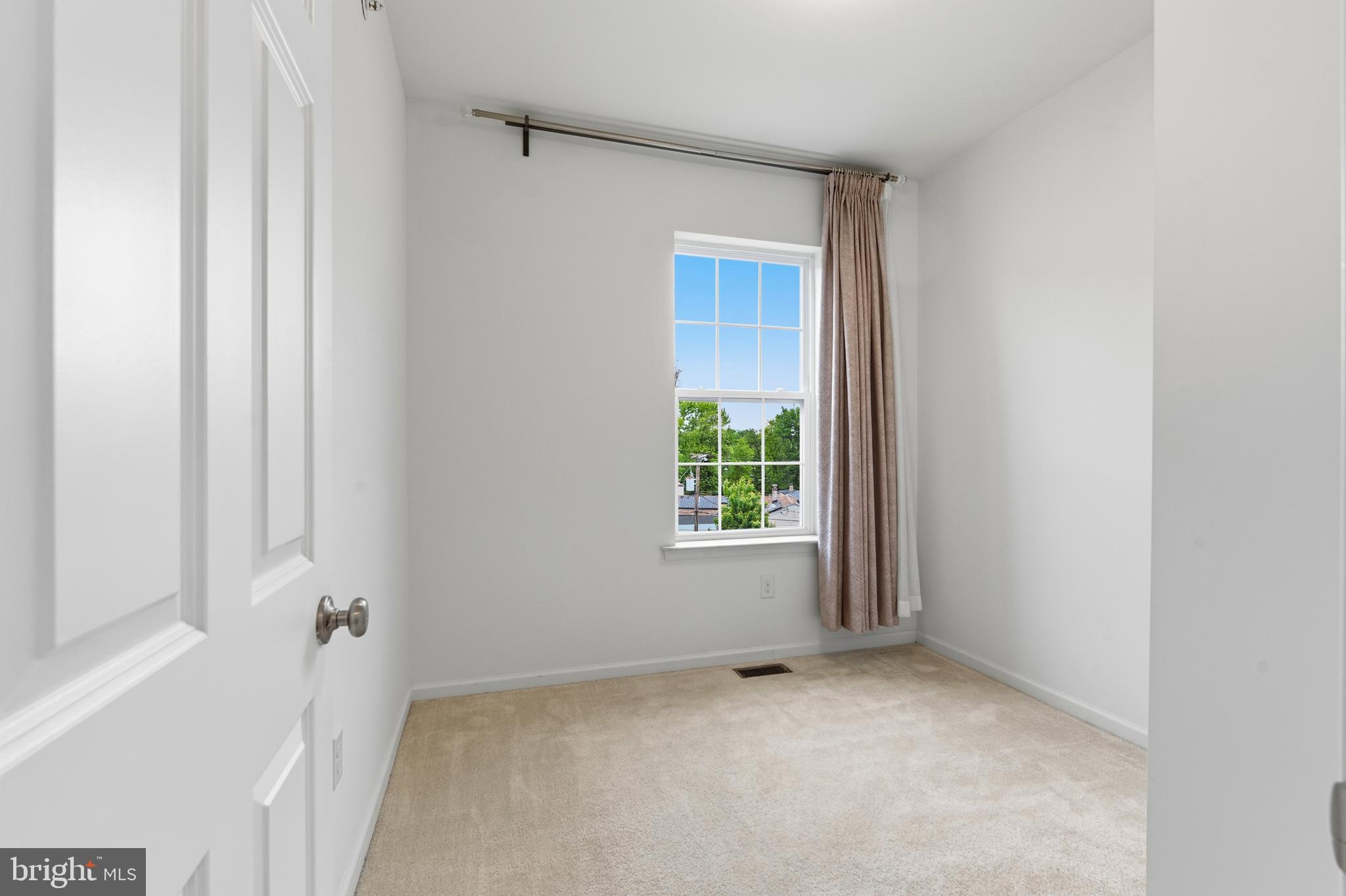 DARLEY GREEN - Residential
