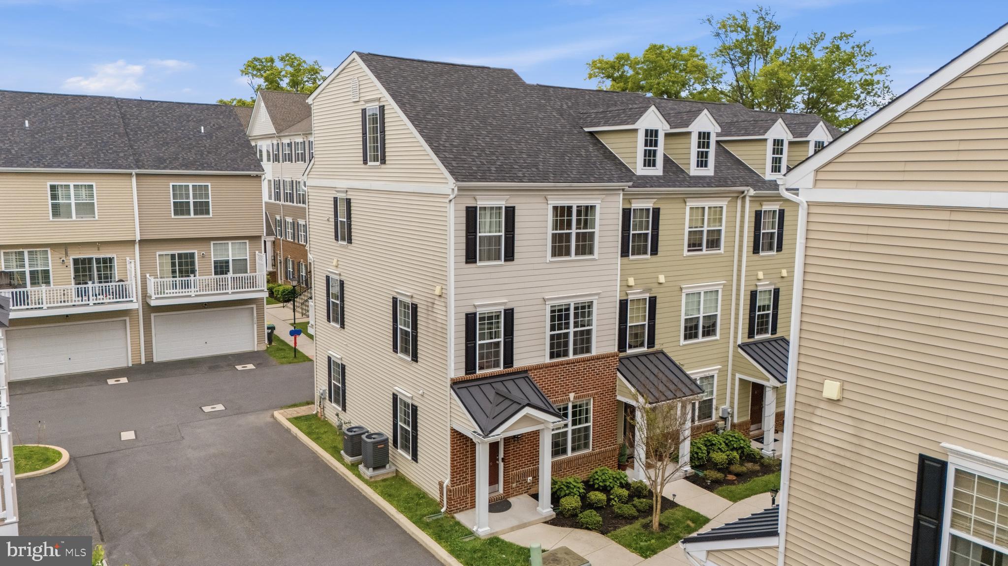 DARLEY GREEN - Residential