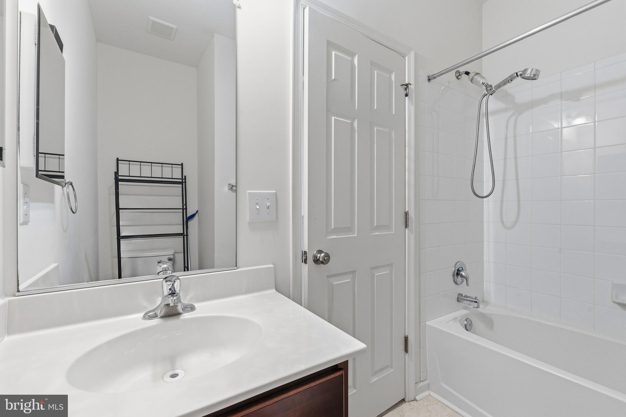 DARLEY GREEN - Residential