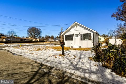 Homes For Sale - 51 W New York Avenue<br/> VILLAS, NJ 08251