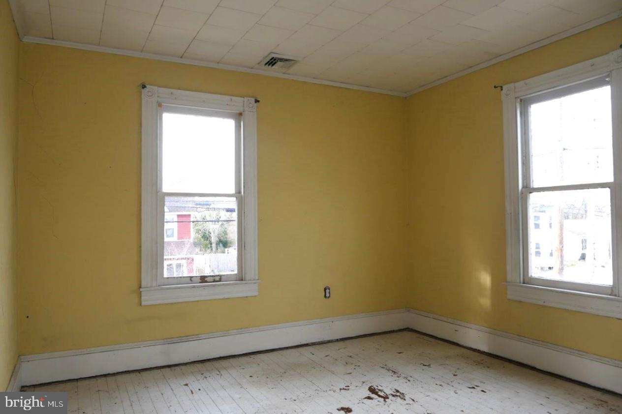 HURLOCK - Residential