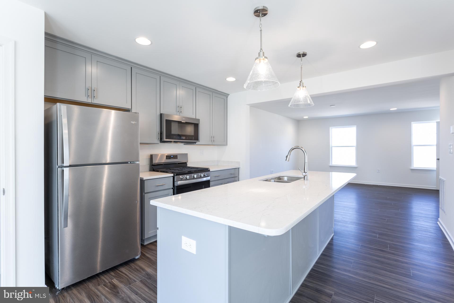 ARCHERS ROCK - Residential