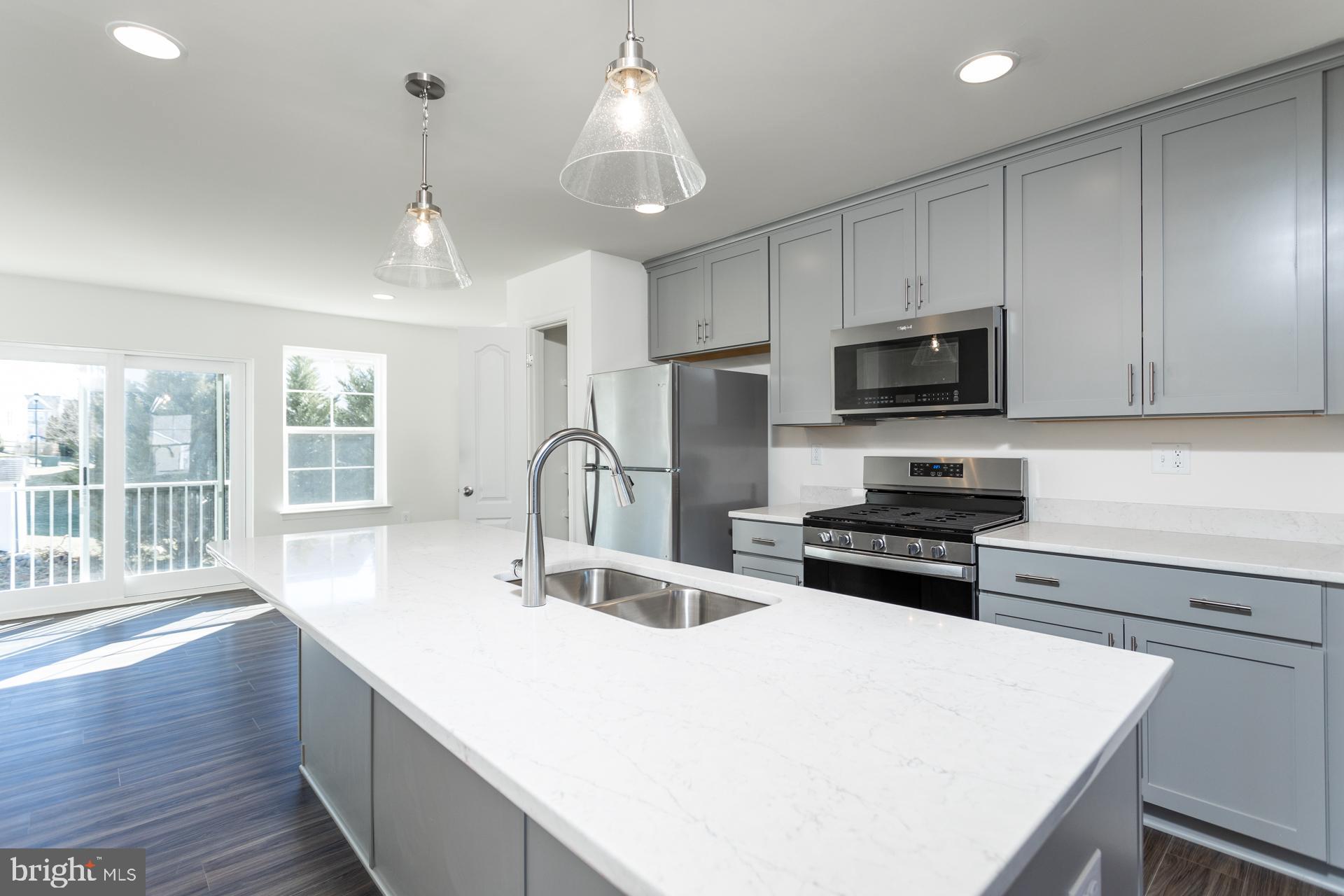 ARCHERS ROCK - Residential