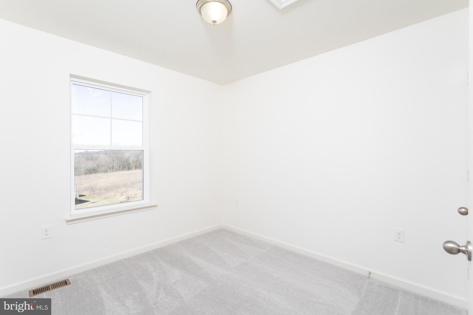 ARCHERS ROCK - Residential