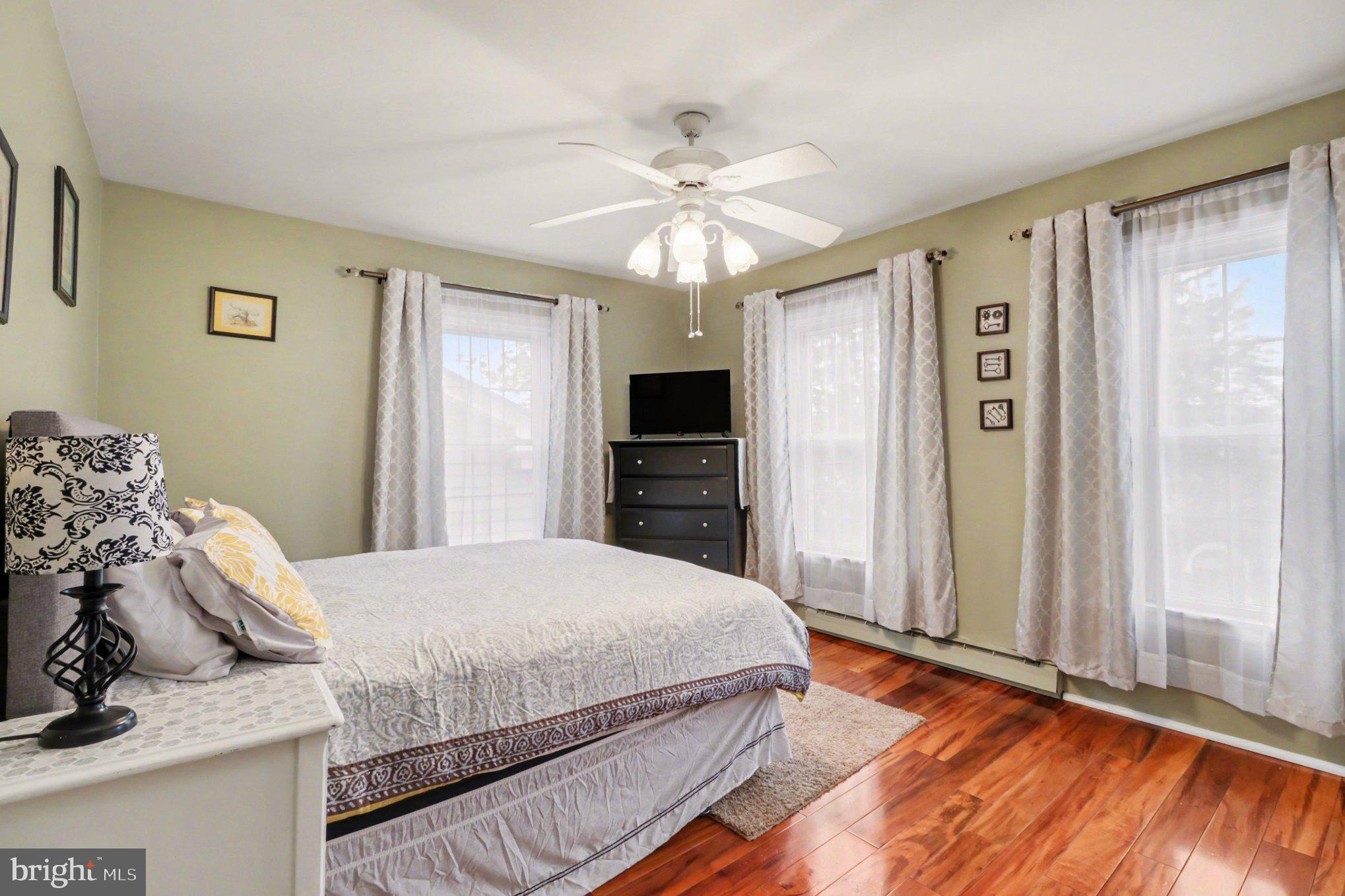 NEWPORT - Residential