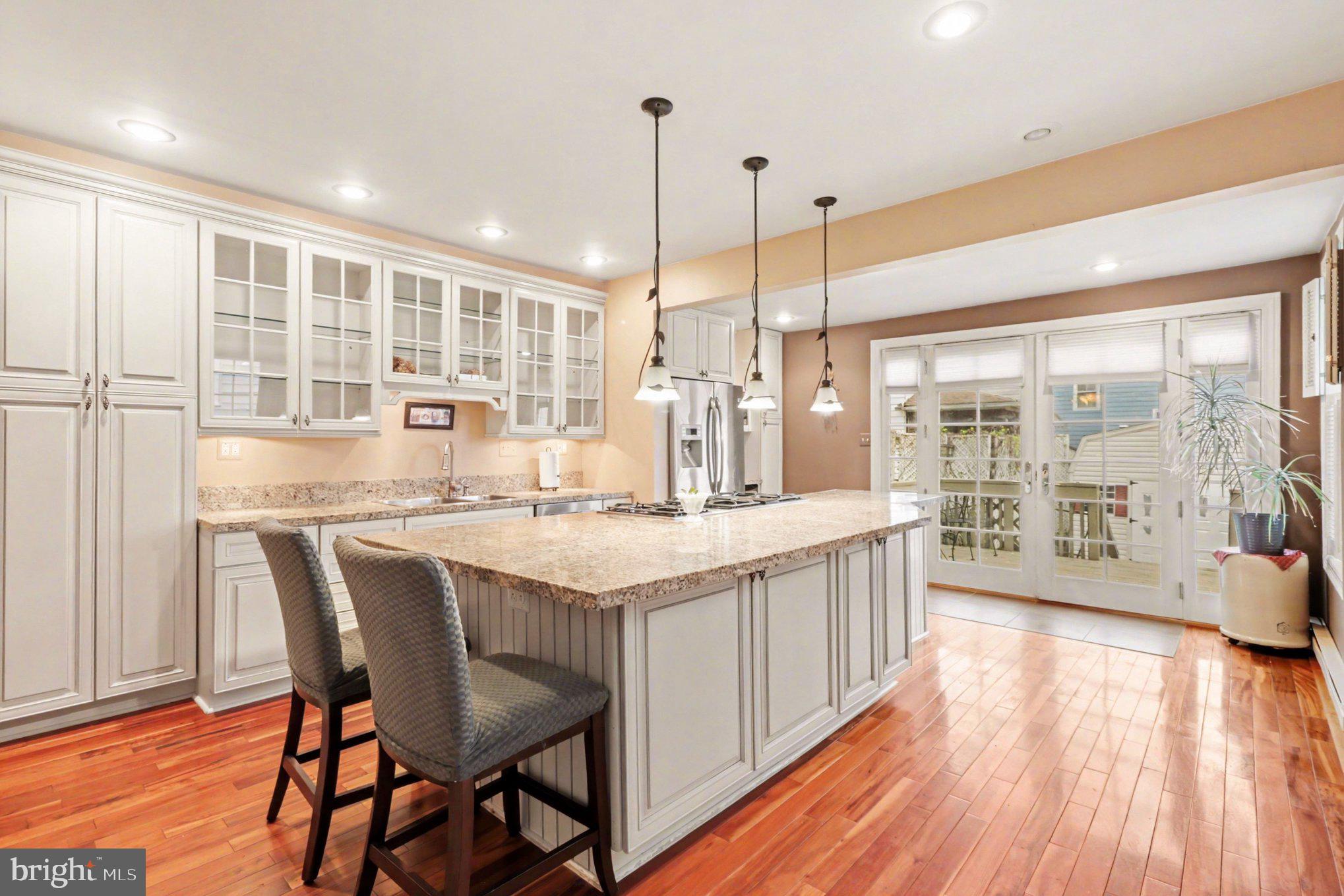 NEWPORT - Residential
