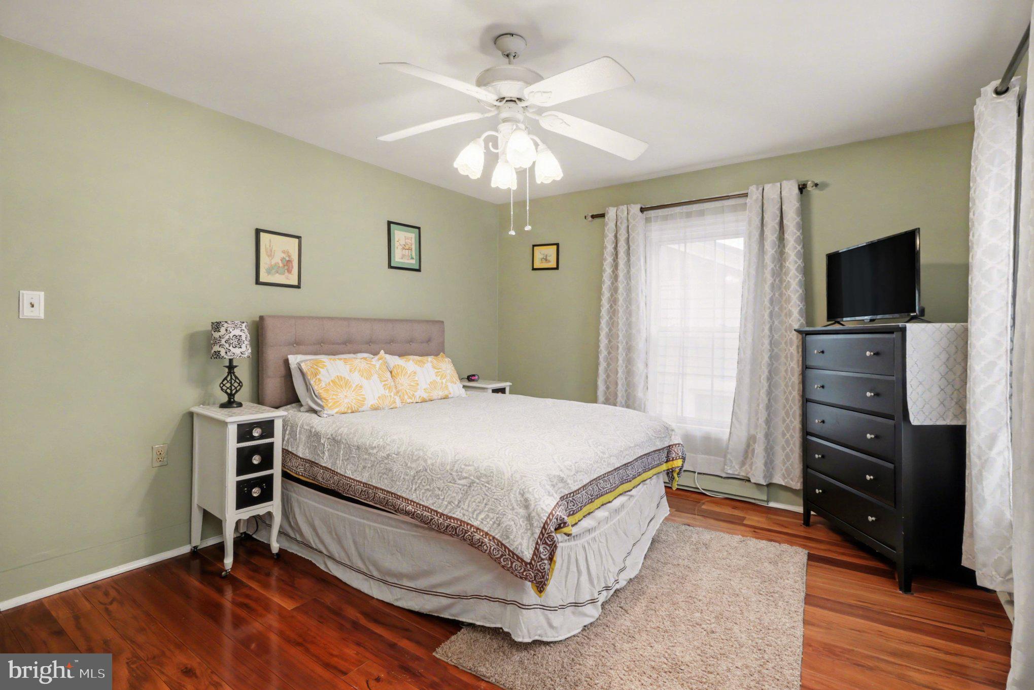 NEWPORT - Residential