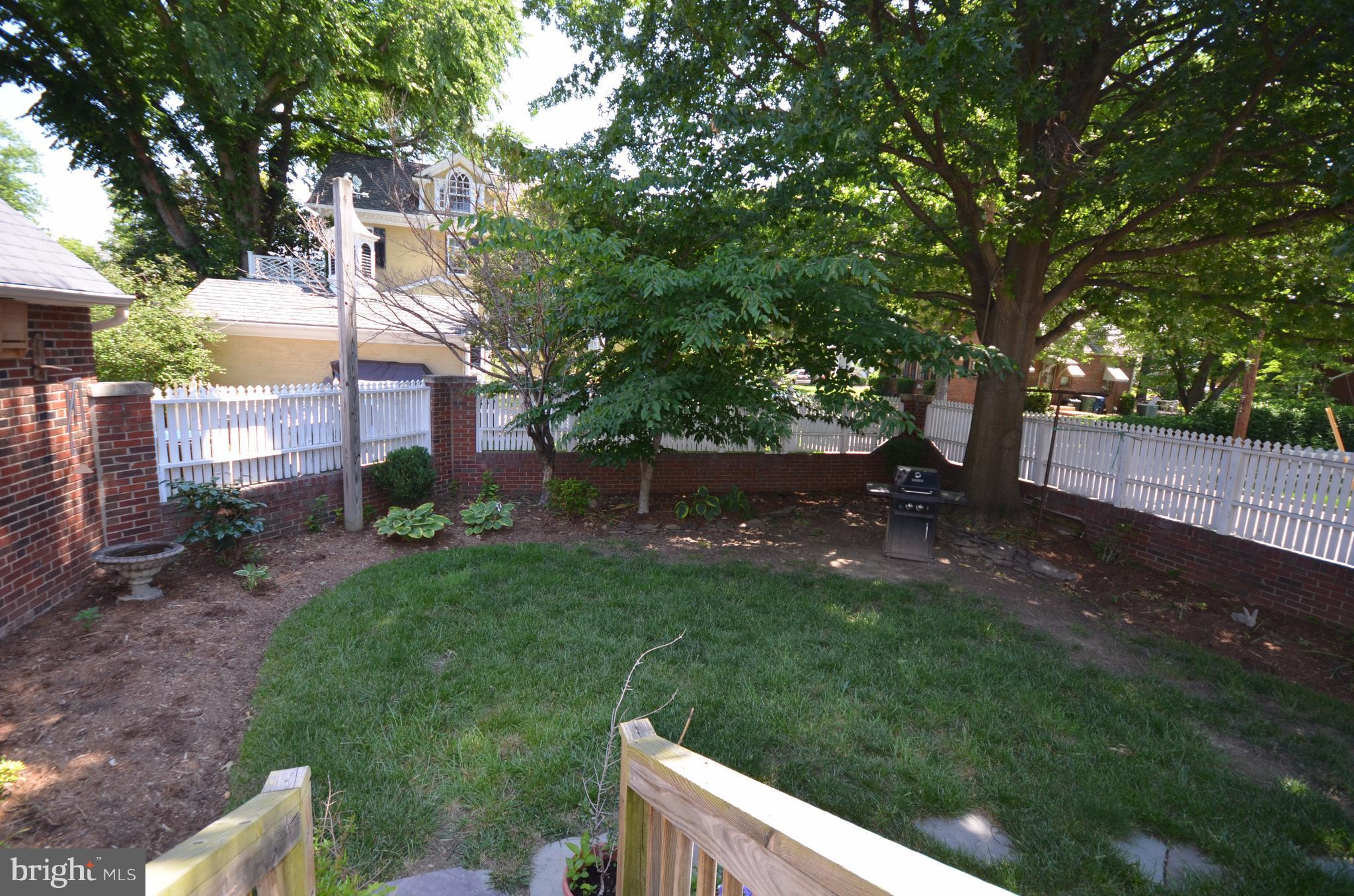 GEORGE WASHINGTON PARK - Residential Lease