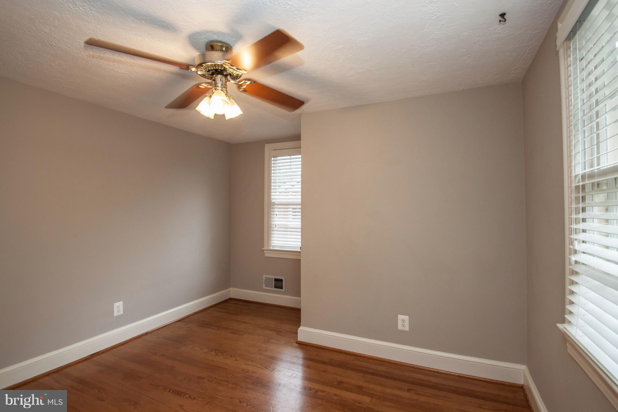 GEORGE WASHINGTON PARK - Residential Lease