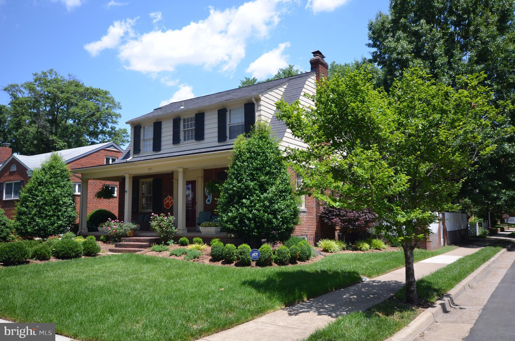 GEORGE WASHINGTON PARK - Residential Lease