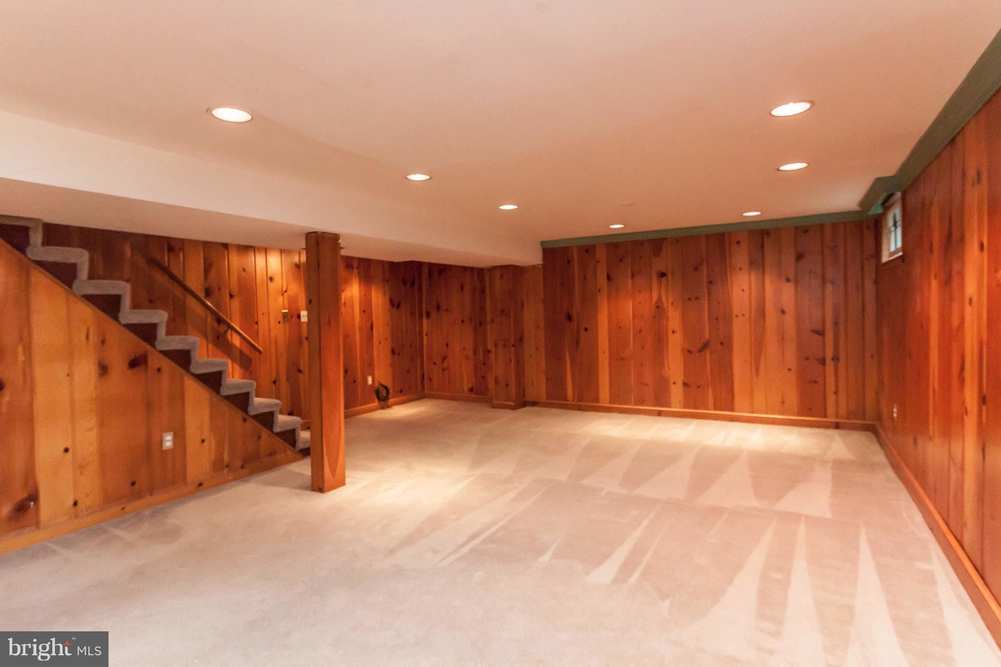 GEORGE WASHINGTON PARK - Residential Lease