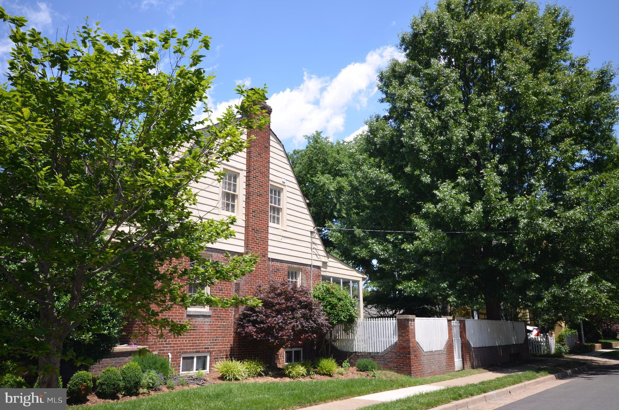 GEORGE WASHINGTON PARK - Residential Lease