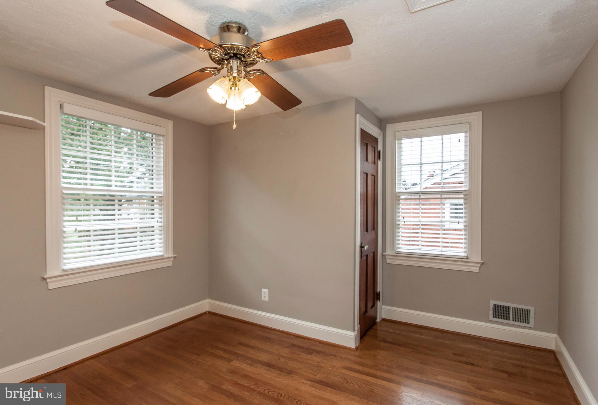 GEORGE WASHINGTON PARK - Residential Lease