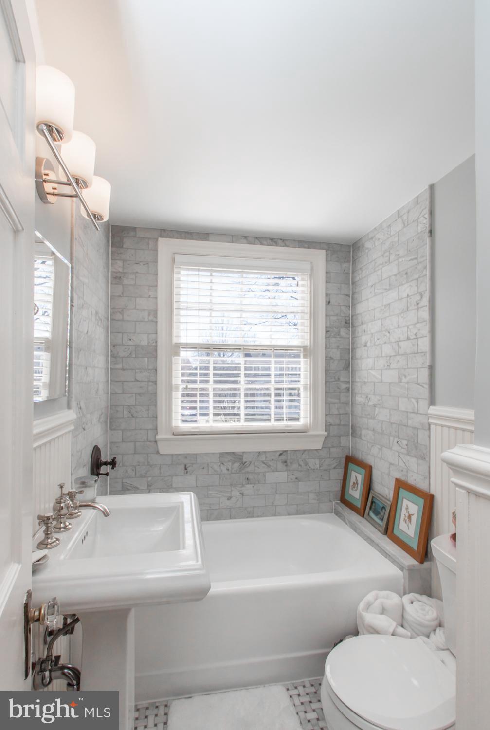 GEORGE WASHINGTON PARK - Residential Lease