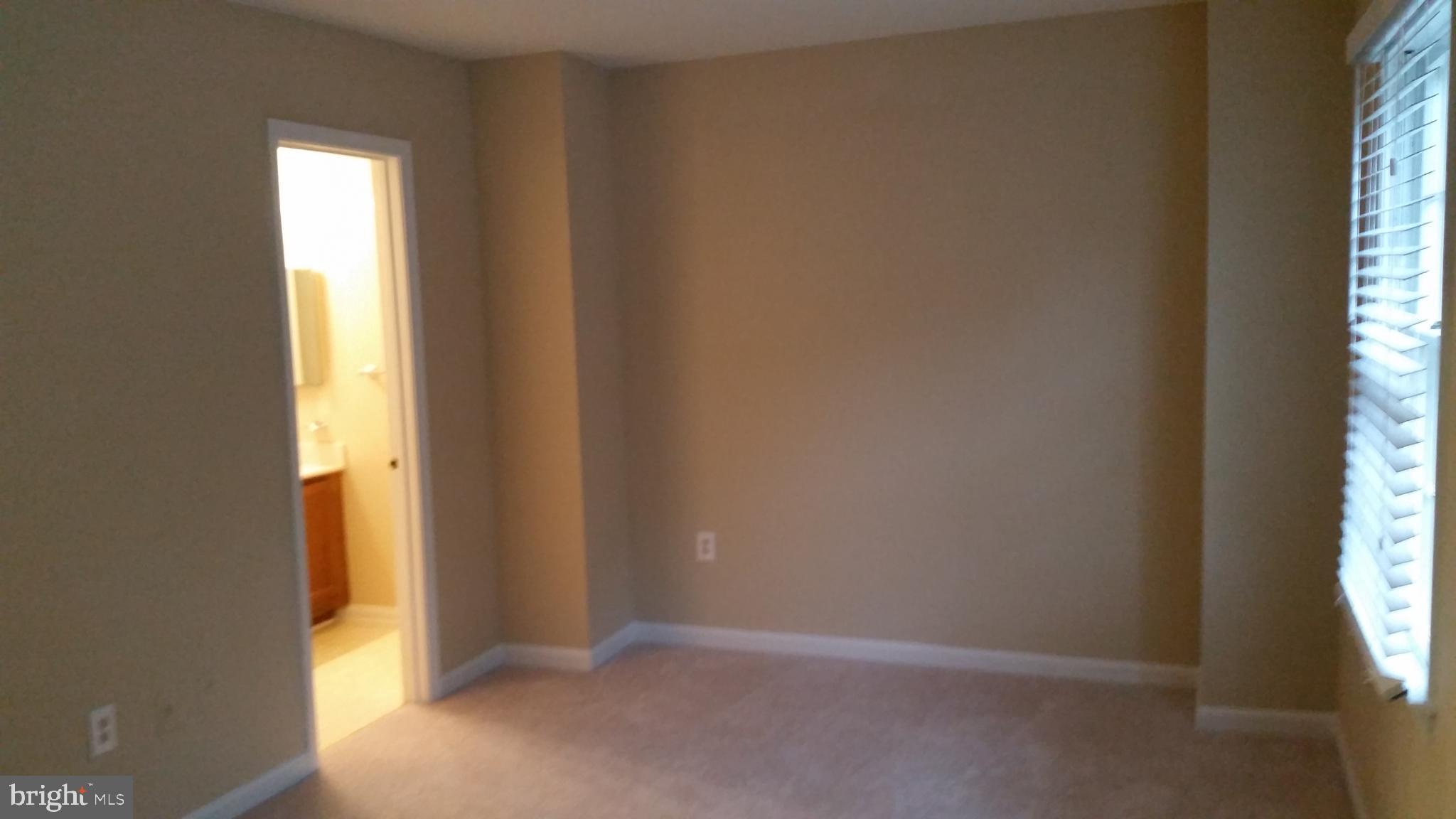 HAYFIELD ESTATES - Residential Lease