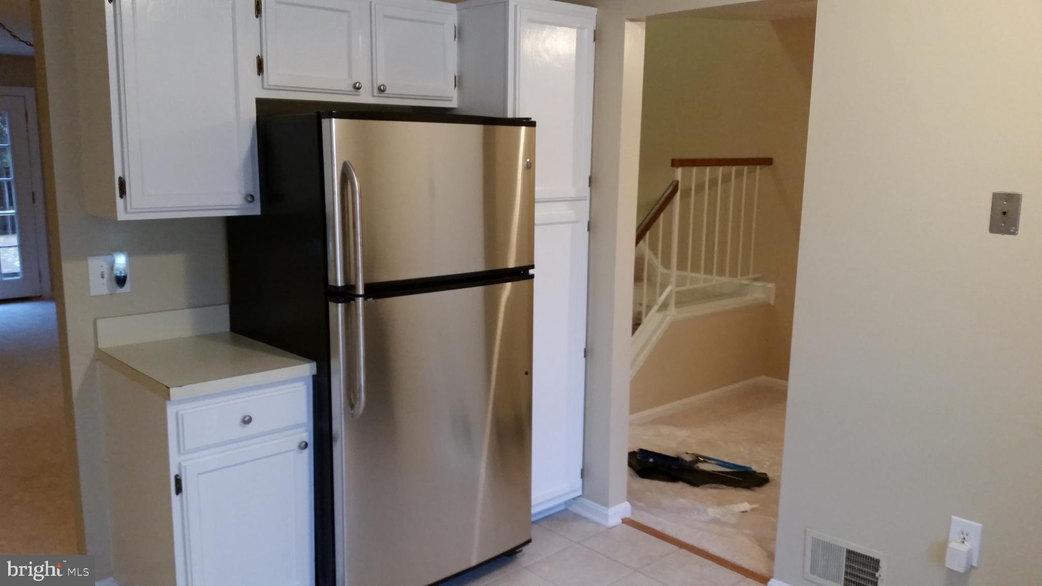 HAYFIELD ESTATES - Residential Lease