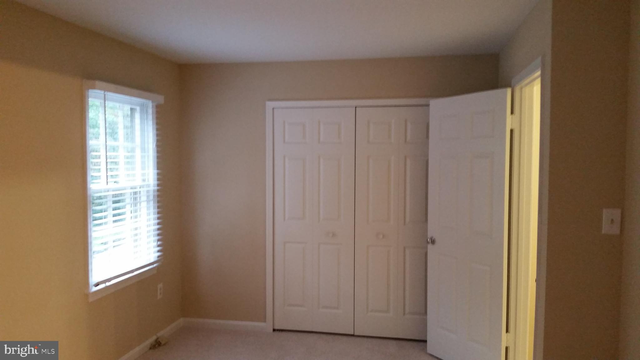 HAYFIELD ESTATES - Residential Lease