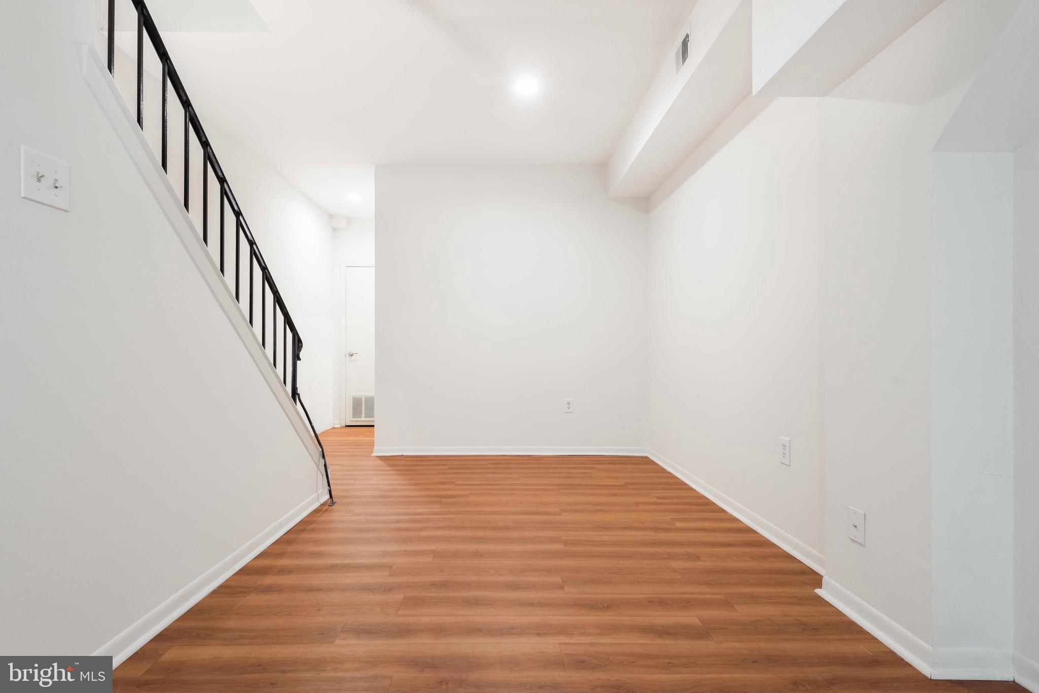 GRADUATE HOSPITAL - Residential Lease