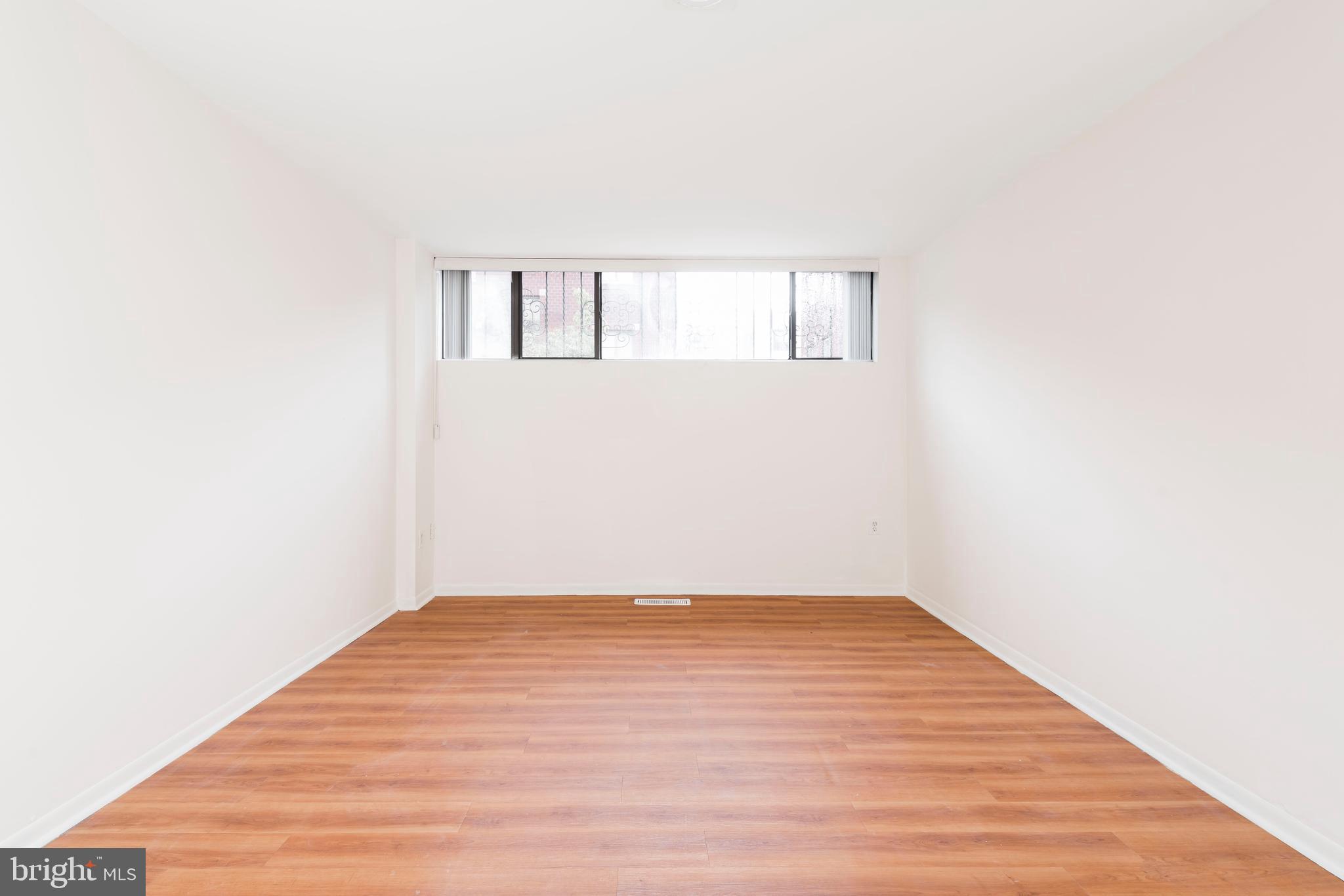 GRADUATE HOSPITAL - Residential Lease