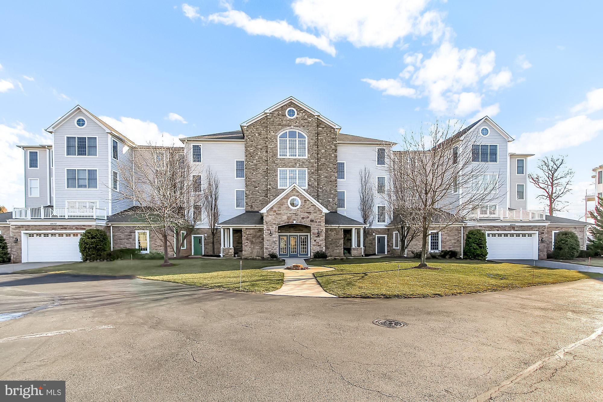 WATERS EDGE - Residential