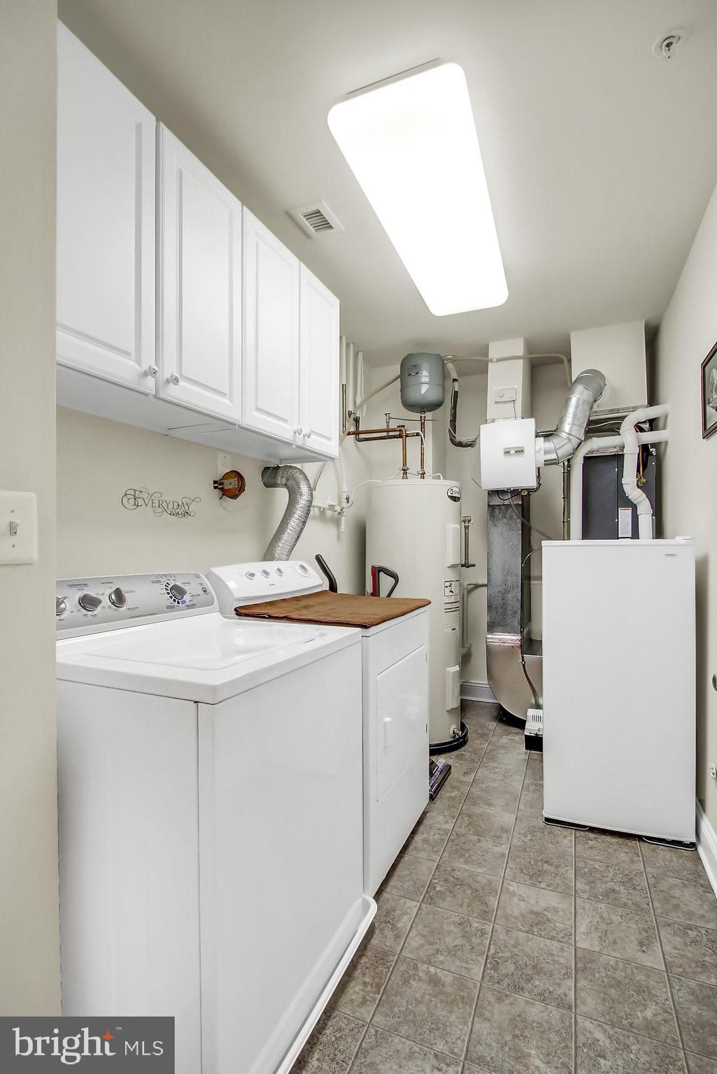 WATERS EDGE - Residential