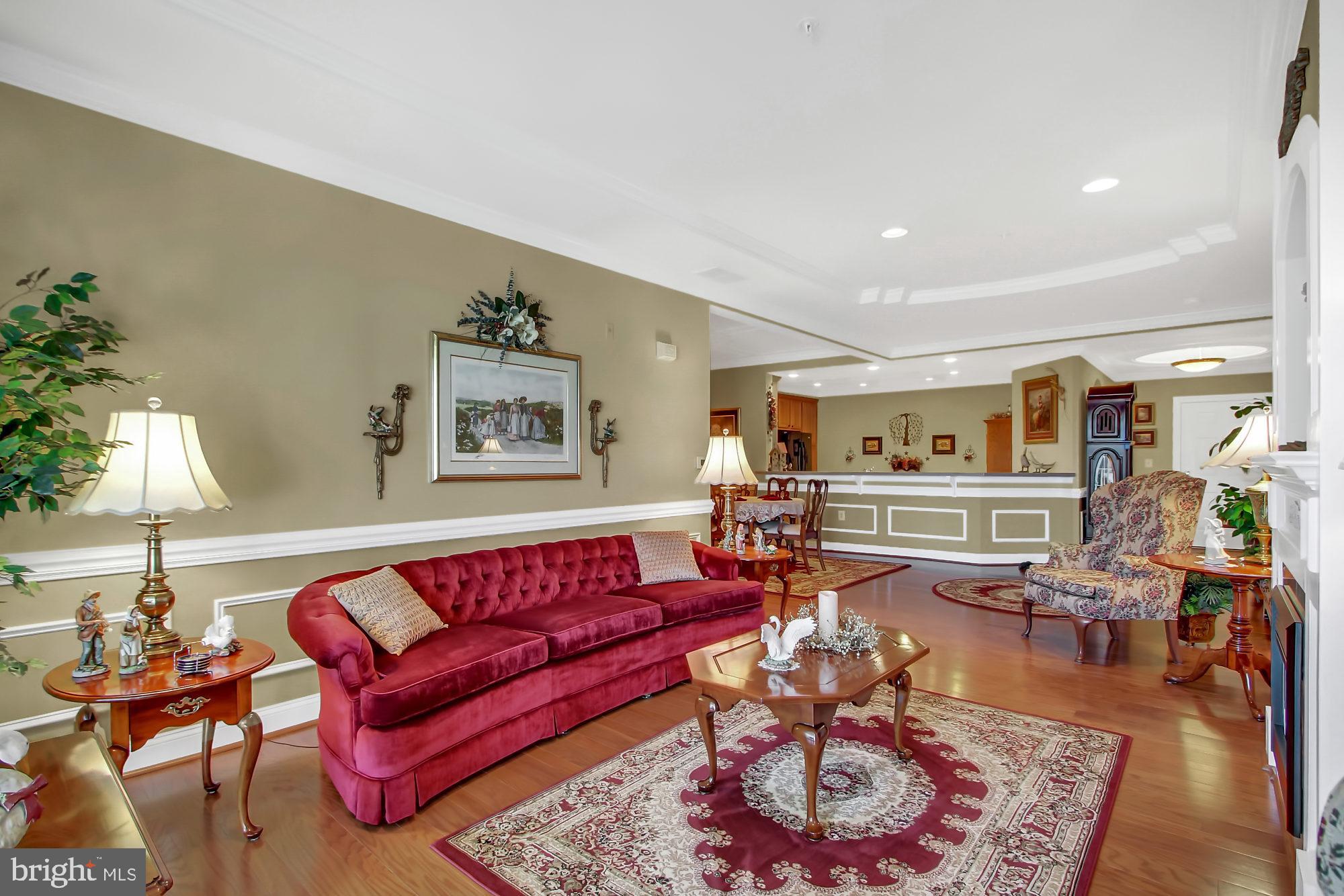 WATERS EDGE - Residential