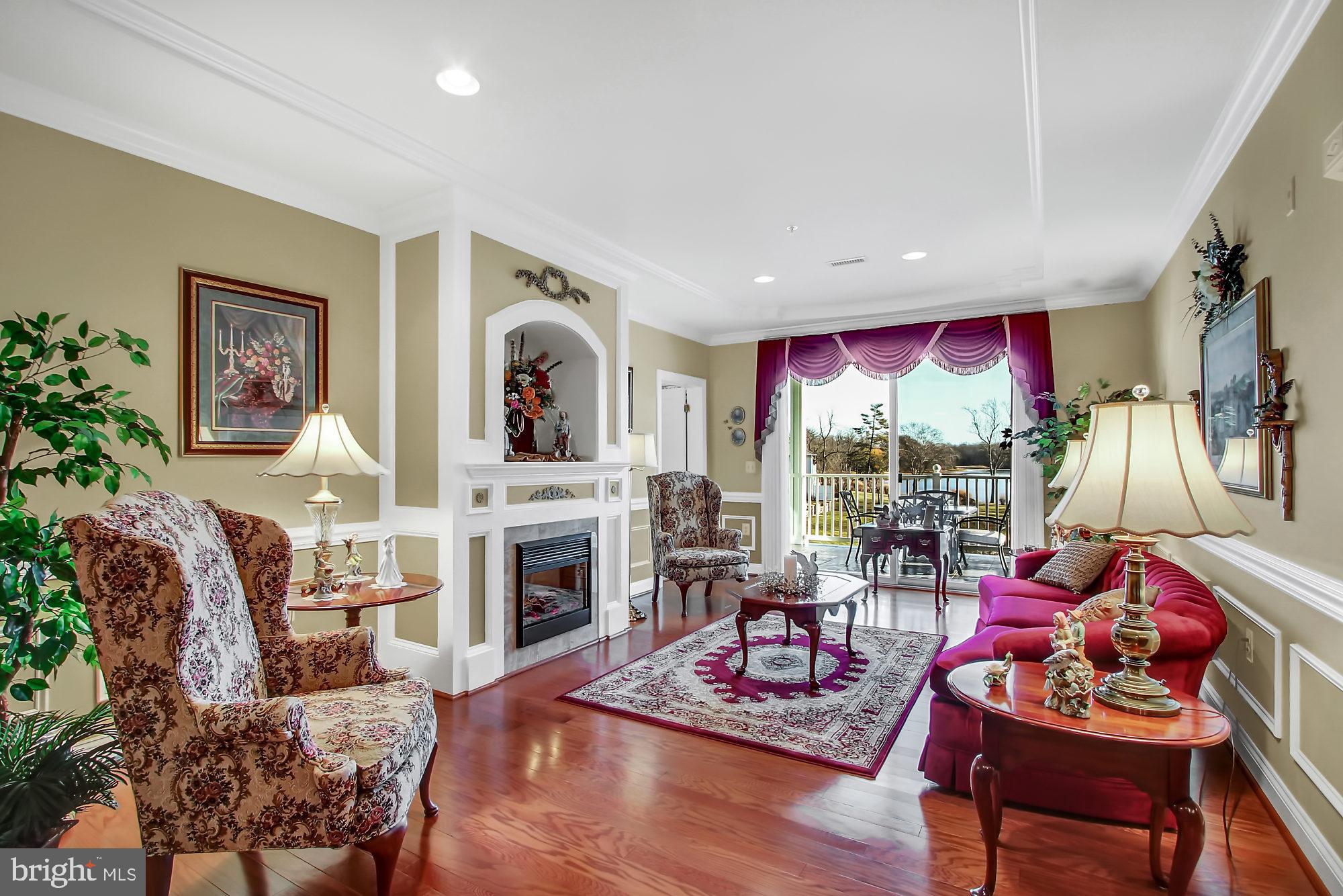 WATERS EDGE - Residential