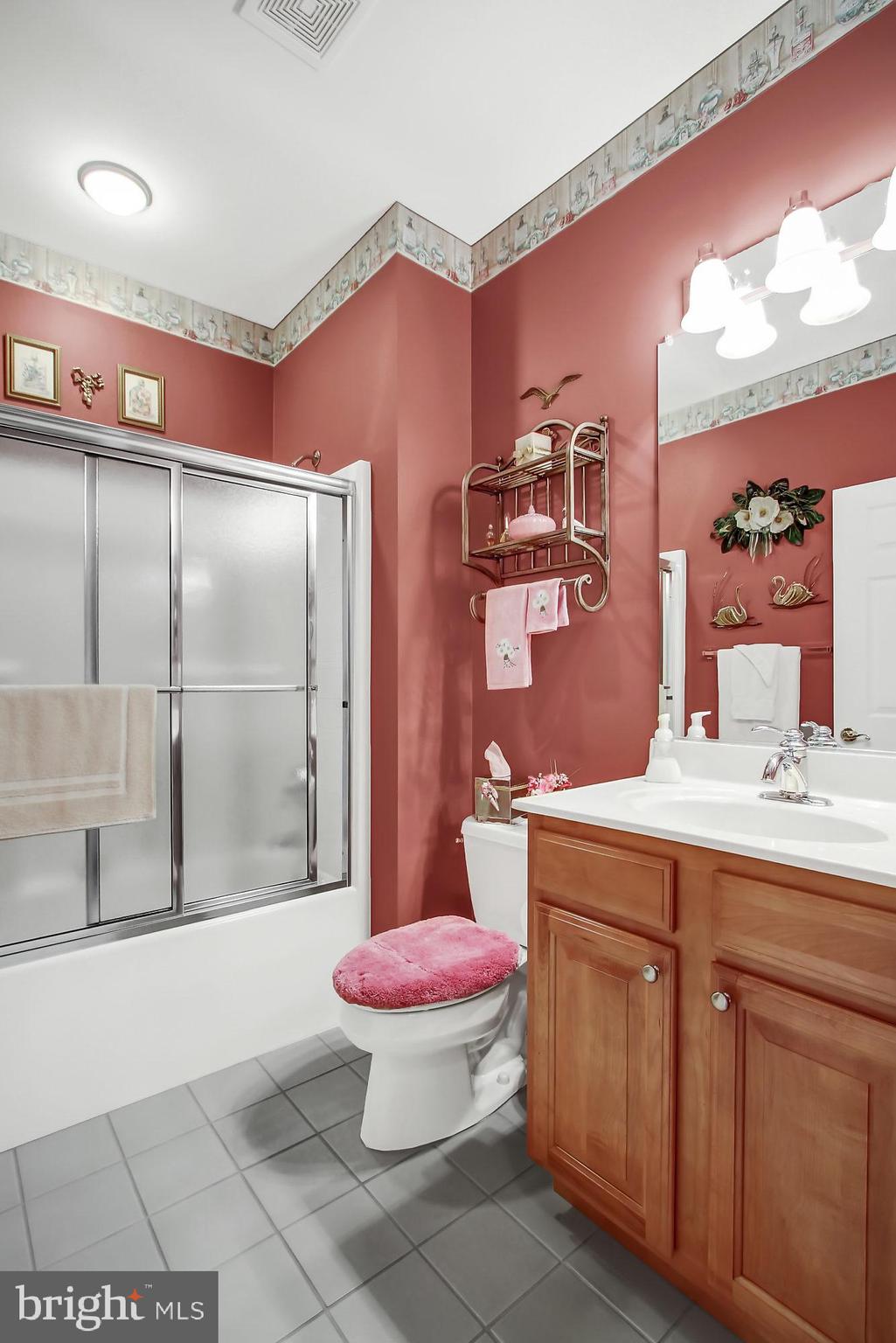 WATERS EDGE - Residential