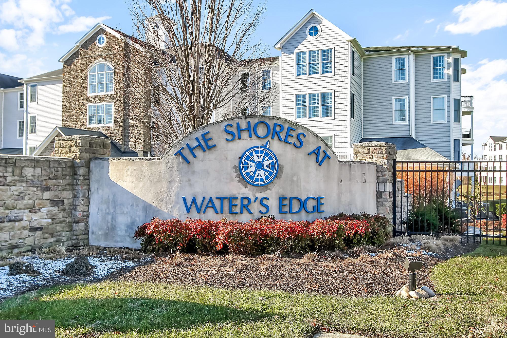 WATERS EDGE - Residential
